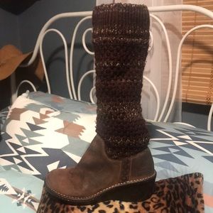 Ugg Cresthaven sweater boot
